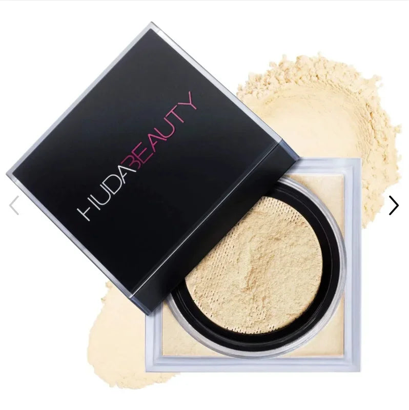 Huda Beauty Banana Bread loose setting powder jar