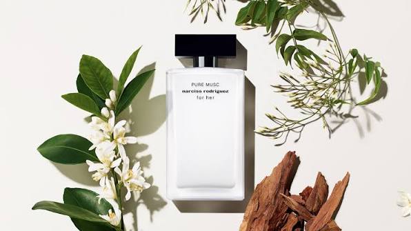 Luxury musky perfume for women